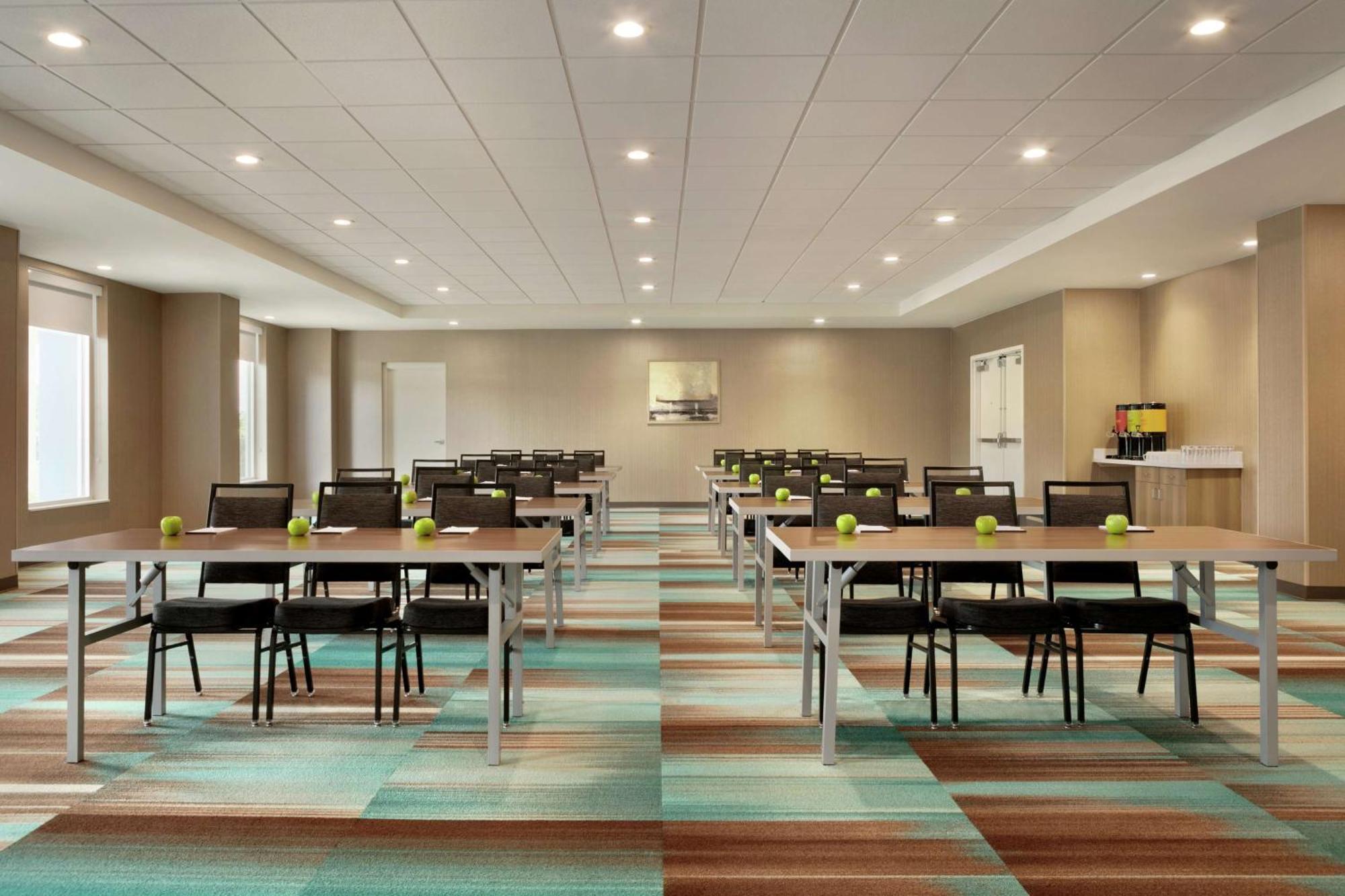 Home2 Suites By Hilton Brandon Tampa Exteriör bild