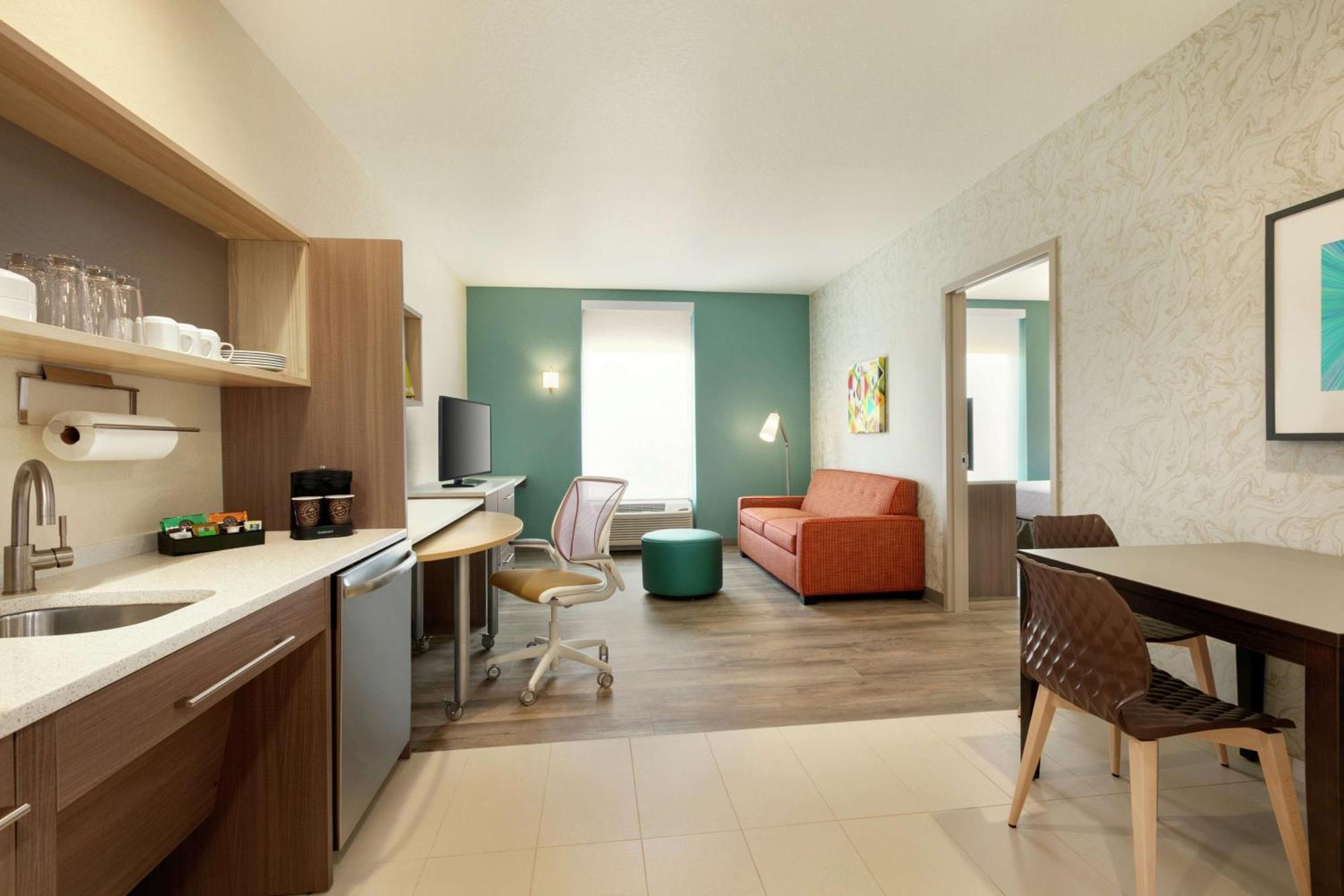 Home2 Suites By Hilton Brandon Tampa Exteriör bild